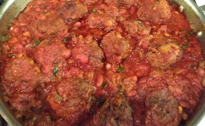 Chili Mac Meatballs